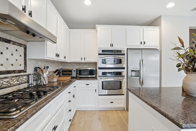 3156 Griffon Ct, Simi Valley, CA 93065