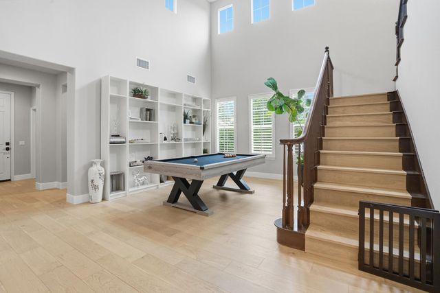 3156 Griffon Ct, Simi Valley, CA 93065