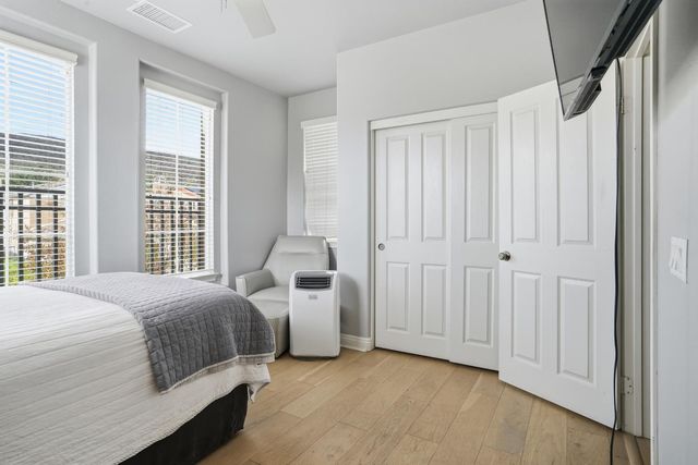 3156 Griffon Ct, Simi Valley, CA 93065