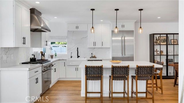 308 E 18th Street, Costa Mesa, CA 92627