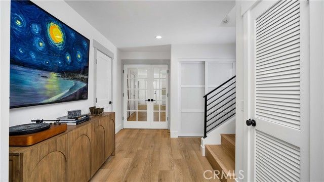 308 E 18th Street, Costa Mesa, CA 92627