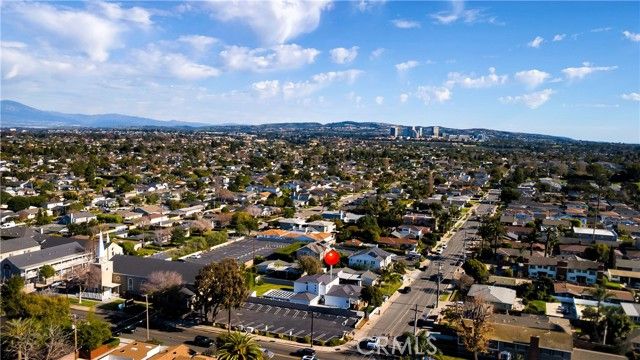 308 E 18th Street, Costa Mesa, CA 92627