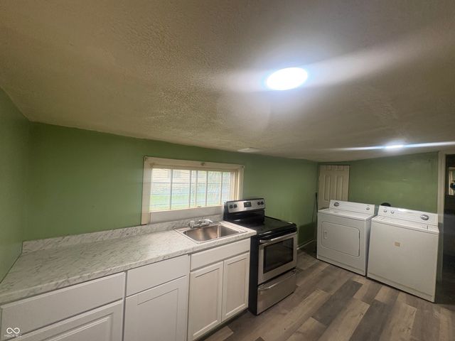 4615 E 30th Street, Indianapolis, IN 46218