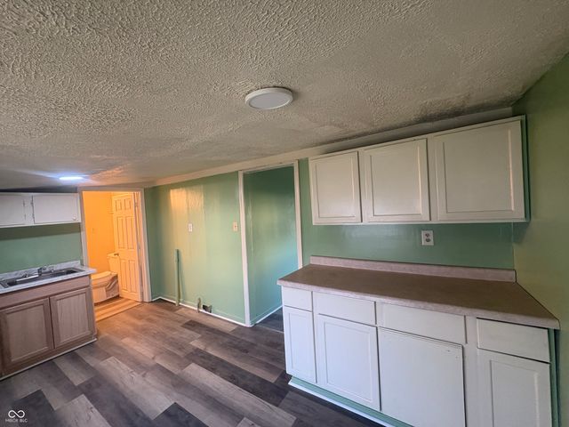 4615 E 30th Street, Indianapolis, IN 46218