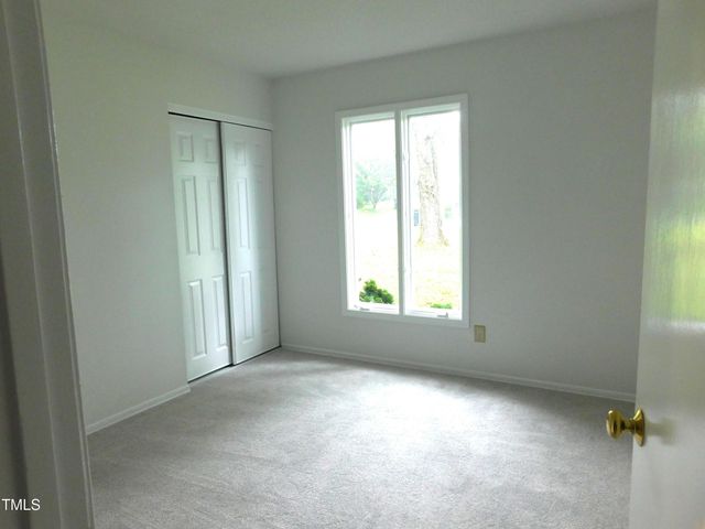 5401 Mcnairy Drive, Greensboro, NC 27455