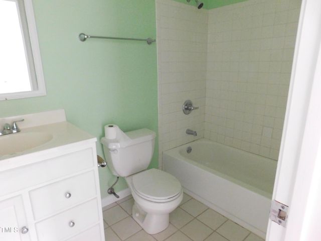 5401 Mcnairy Drive, Greensboro, NC 27455