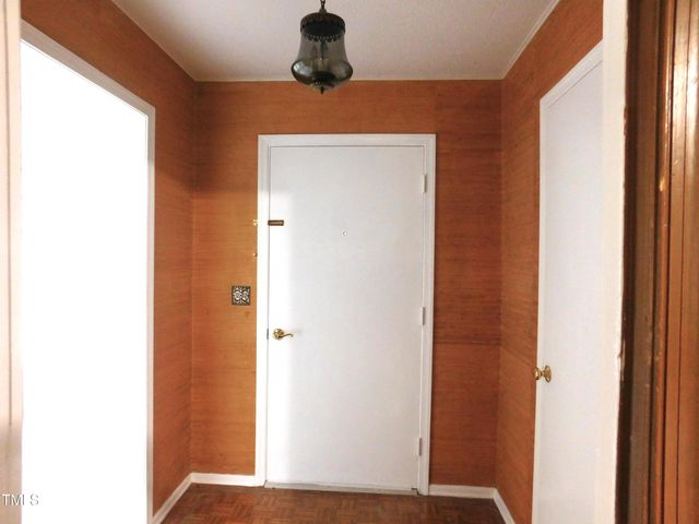 5401 Mcnairy Drive, Greensboro, NC 27455