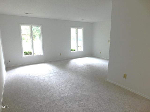 5401 Mcnairy Drive, Greensboro, NC 27455