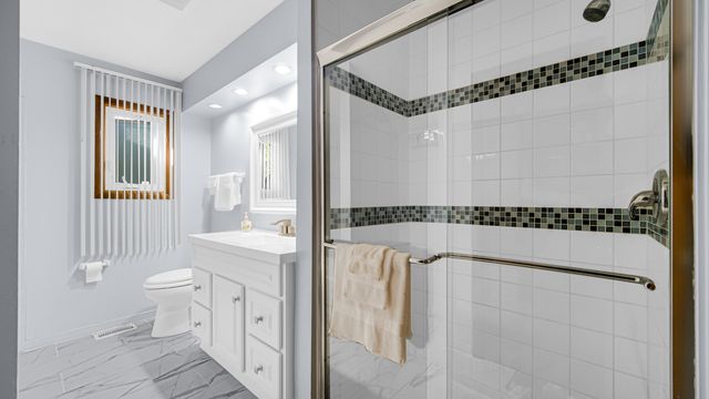 3317 E Buried Oak Drive, Crete, IL 60417