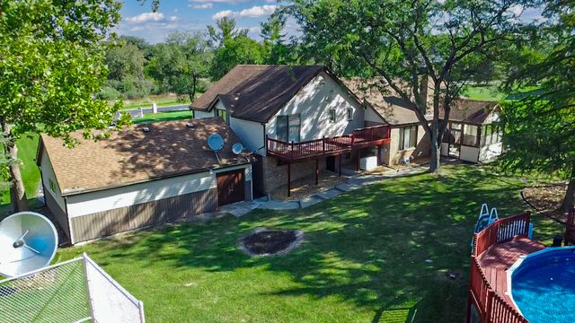 3317 E Buried Oak Drive, Crete, IL 60417