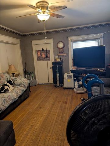 403 S Adams Street, Nevada, MO 64772