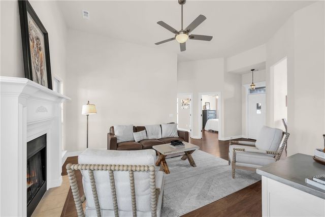 39 Brecknock Drive, Bella Vista, AR 72714