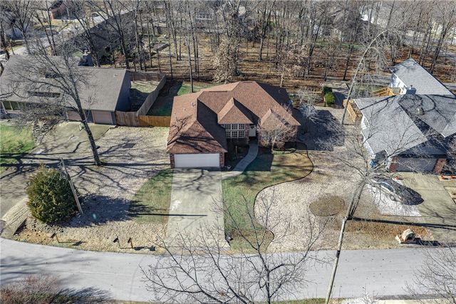 39 Brecknock Drive, Bella Vista, AR 72714