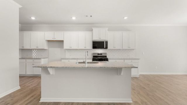 46 Hampshire Court, Cartersville, GA 30120