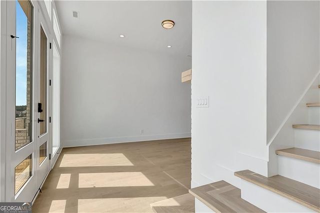 180 Rolison Way, Fayetteville, GA 30214