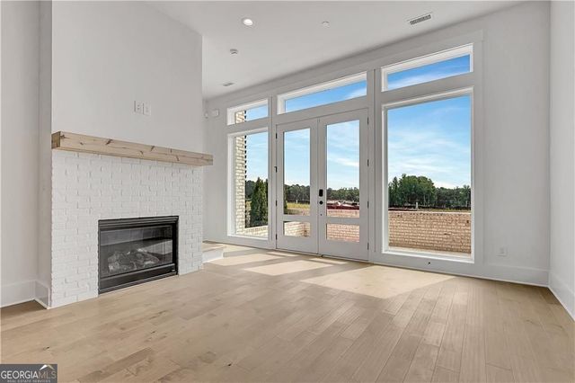 180 Rolison Way, Fayetteville, GA 30214