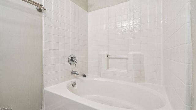 3100 Brookrun Drive, Jamestown, NC 27282