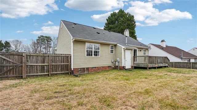 3100 Brookrun Drive, Jamestown, NC 27282