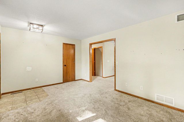 70 W Louis Street, Elko New Market, MN 55054