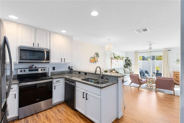 3009 ASHFORD PARK PLACE, Oviedo, FL 32765