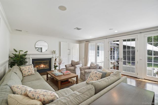 48 Davids Way, Bedford Hills, NY 10507