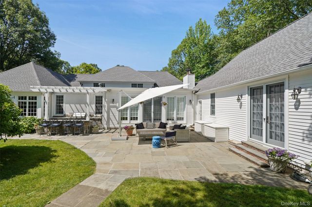 48 Davids Way, Bedford Hills, NY 10507