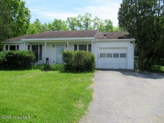 90 Blackhouse Road, Fort Edward, NY 12828
