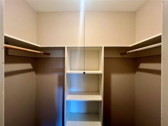 7714 Renwick Drive K107, Houston, TX 77081