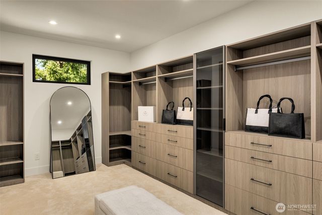 14902 SE 46th Street, Bellevue, WA 98006