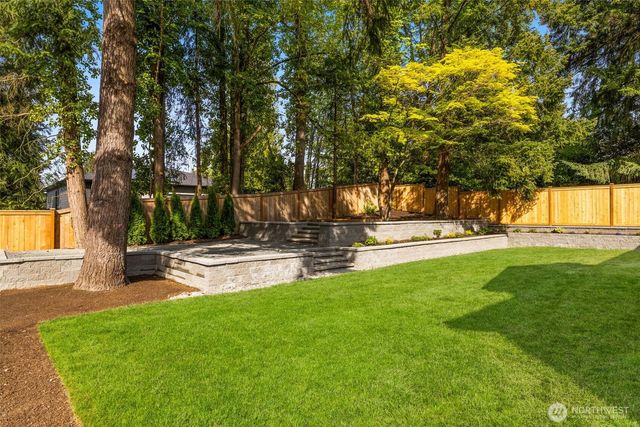 14902 SE 46th Street, Bellevue, WA 98006