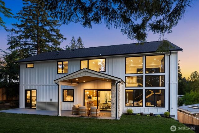 14902 SE 46th Street, Bellevue, WA 98006