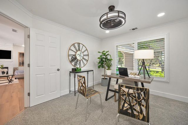 3875 Oak Tree Ln, Loomis, CA 95650