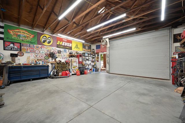 3875 Oak Tree Ln, Loomis, CA 95650