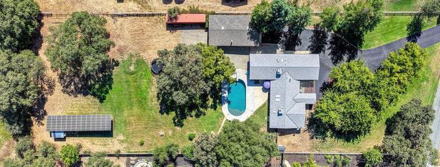 3875 Oak Tree Ln, Loomis, CA 95650