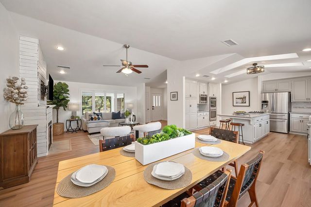 3875 Oak Tree Ln, Loomis, CA 95650