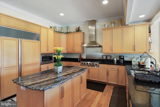 11409 HIGHLAND FARM CT, Potomac, MD 20854