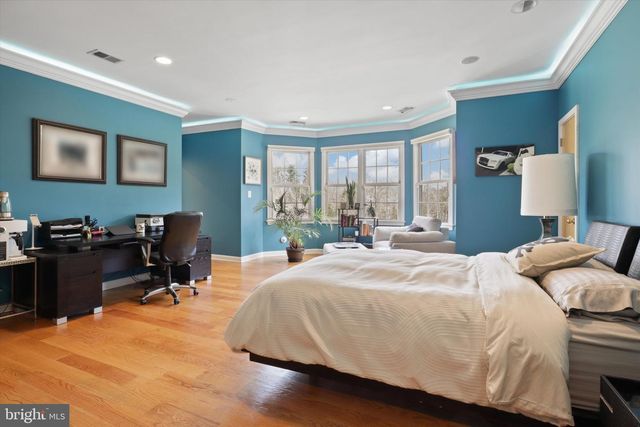 11409 HIGHLAND FARM CT, Potomac, MD 20854