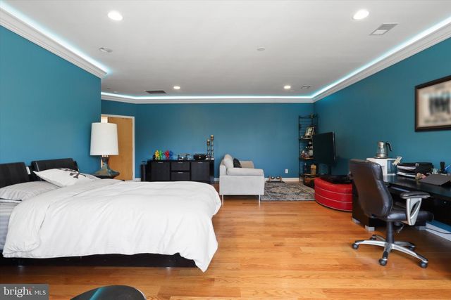 11409 HIGHLAND FARM CT, Potomac, MD 20854