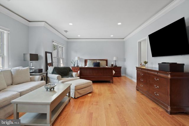 11409 HIGHLAND FARM CT, Potomac, MD 20854