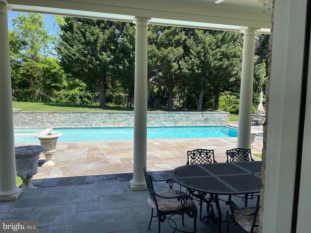 11409 HIGHLAND FARM CT, Potomac, MD 20854