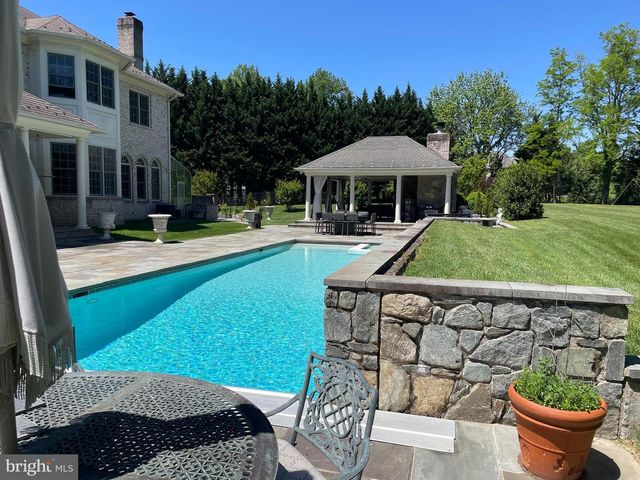 11409 HIGHLAND FARM CT, Potomac, MD 20854