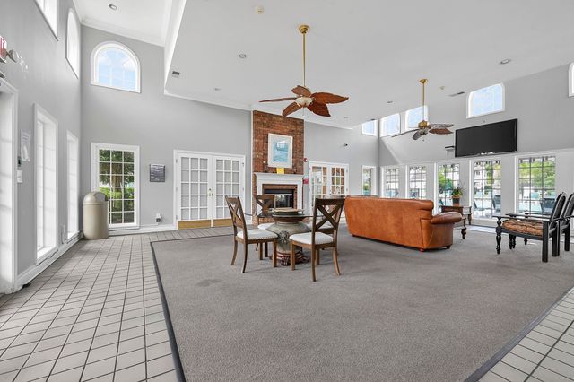 3795 Hitchcock Way Apt 615, Myrtle Beach, SC 29577