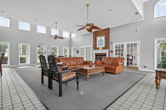 3795 Hitchcock Way Apt 615, Myrtle Beach, SC 29577