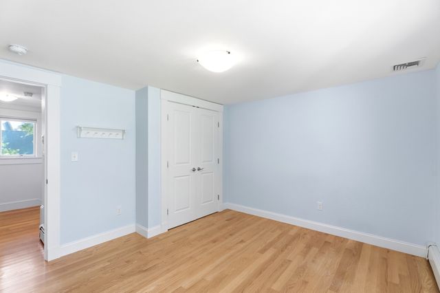 13 Bates Ln 13, Westford, MA 01886
