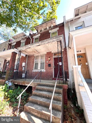922 EUCLID ST NW, Washington, DC 20001