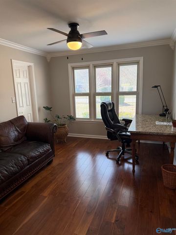 2605 Quarter Lane, Hampton Cove, AL 35763