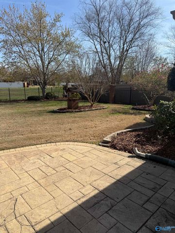 2605 Quarter Lane, Hampton Cove, AL 35763