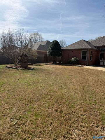 2605 Quarter Lane, Hampton Cove, AL 35763