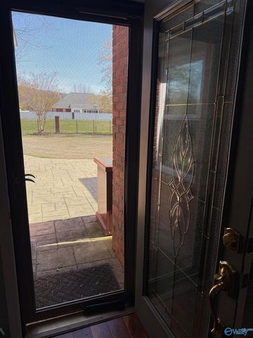 2605 Quarter Lane, Hampton Cove, AL 35763