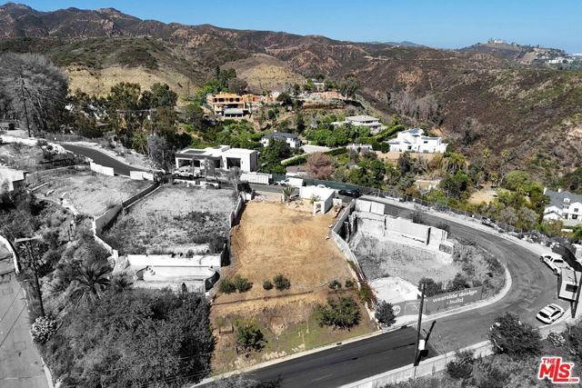 1339 Chautauqua Boulevard, Pacific Palisades (los Angeles), CA 90272